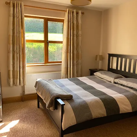 Meadow Lane * Wicklow